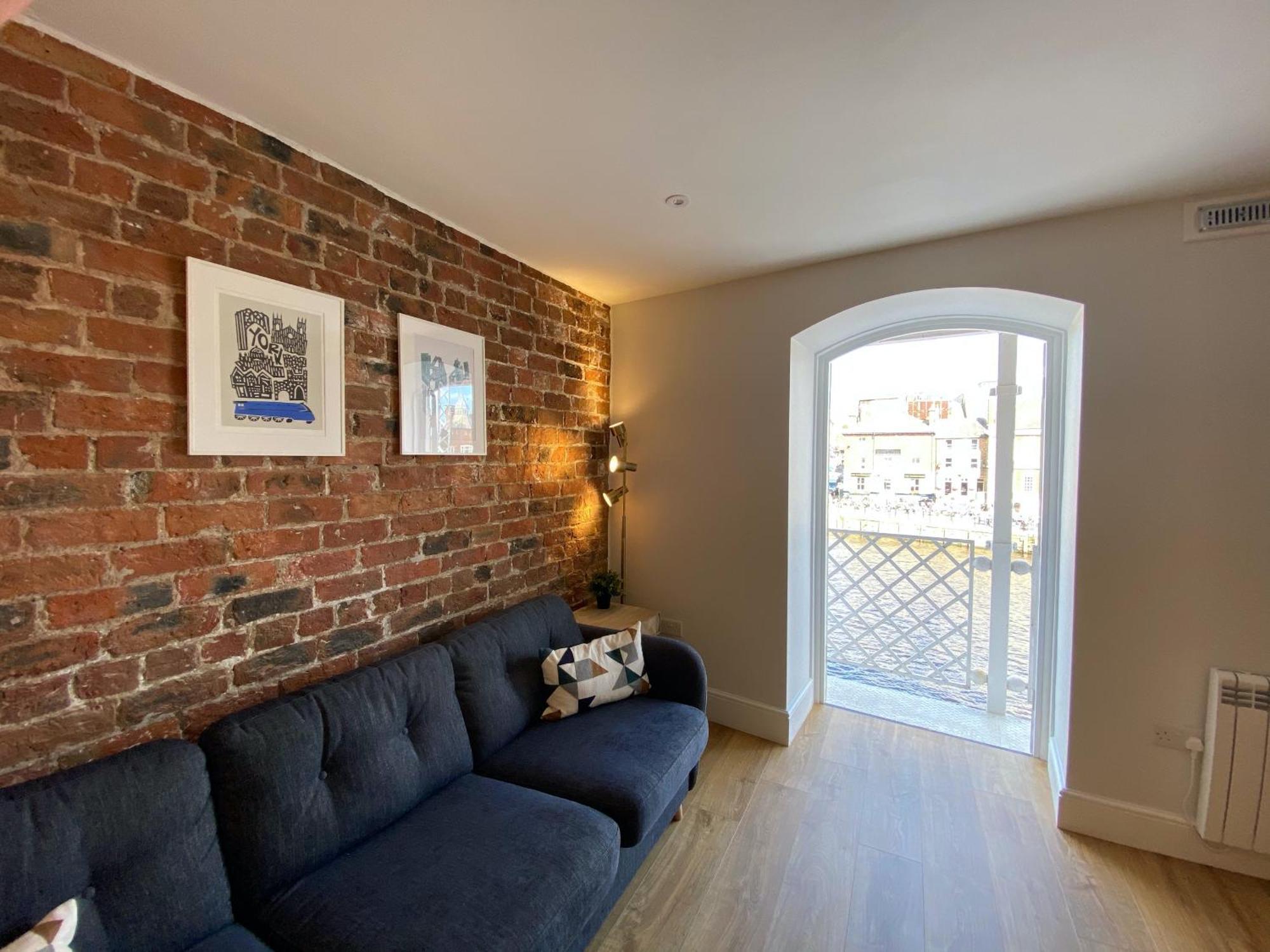 Luxury Apartment Woodsmill View - On The River - With Balcony - Recently Refurbished York Exterior foto